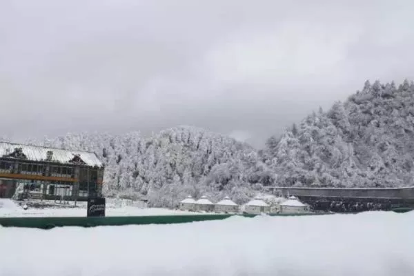 2022重慶茅草壩滑雪場(chǎng)攻略 門票價(jià)格和地址交通指南